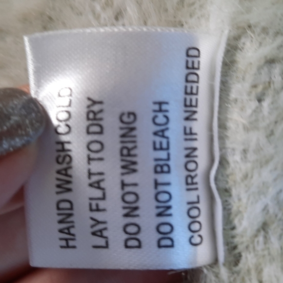 Nikkak Fuzzy Soft Tank- Large - Picture 7 of 10